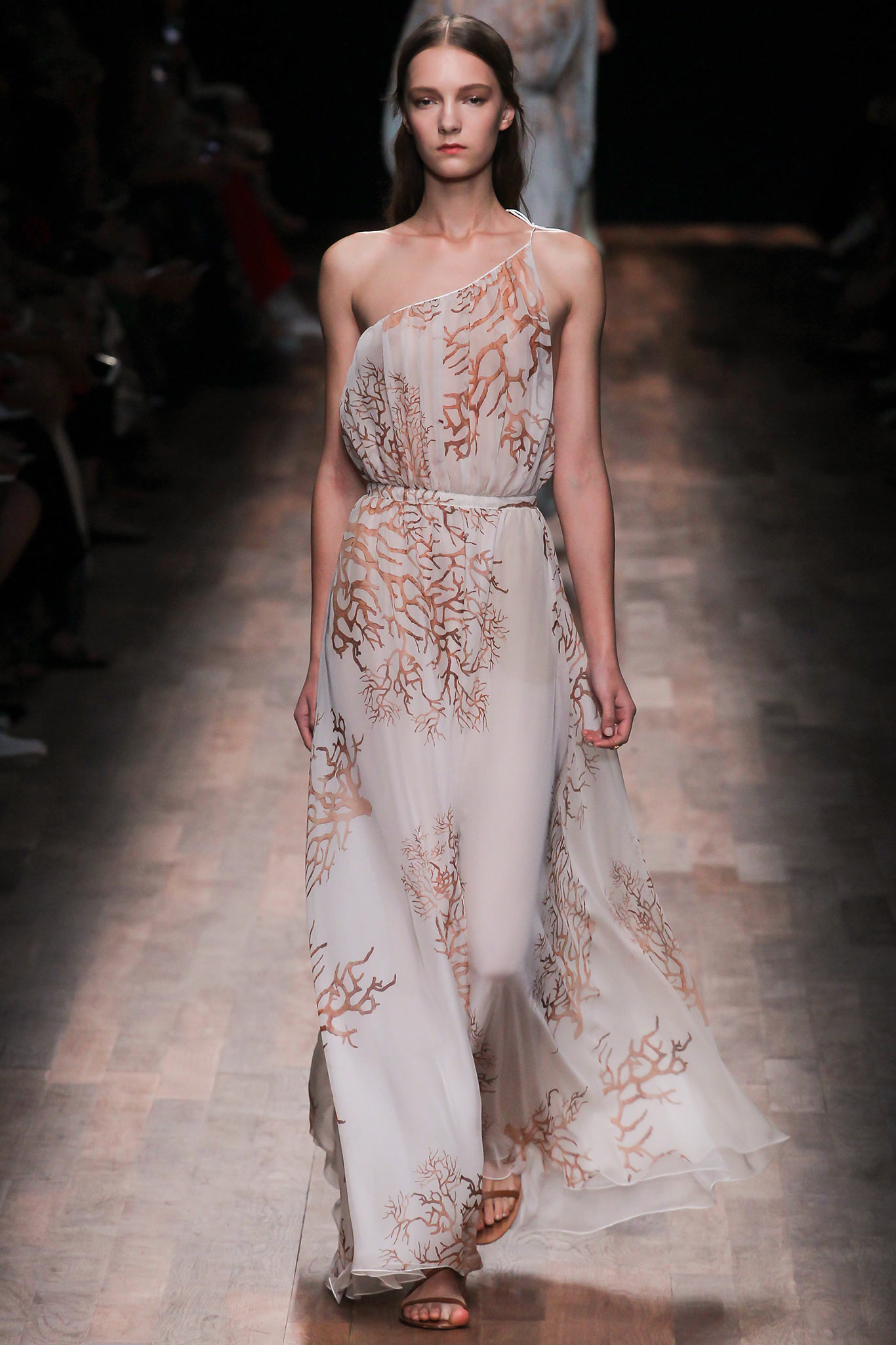 RUNWAY Valentino Spring 2015 RTW Collection